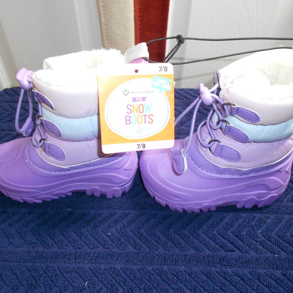 Member's Mark  Pull On Insulated Snow Boots w/ Bungee Closure - Picture 2 of 6